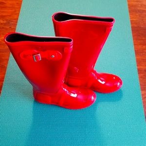 Rain Boots by Seven7 in excellent condition